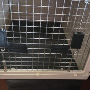 Set of Replacement Latch Covers for Nylabone Kennels (Pair)